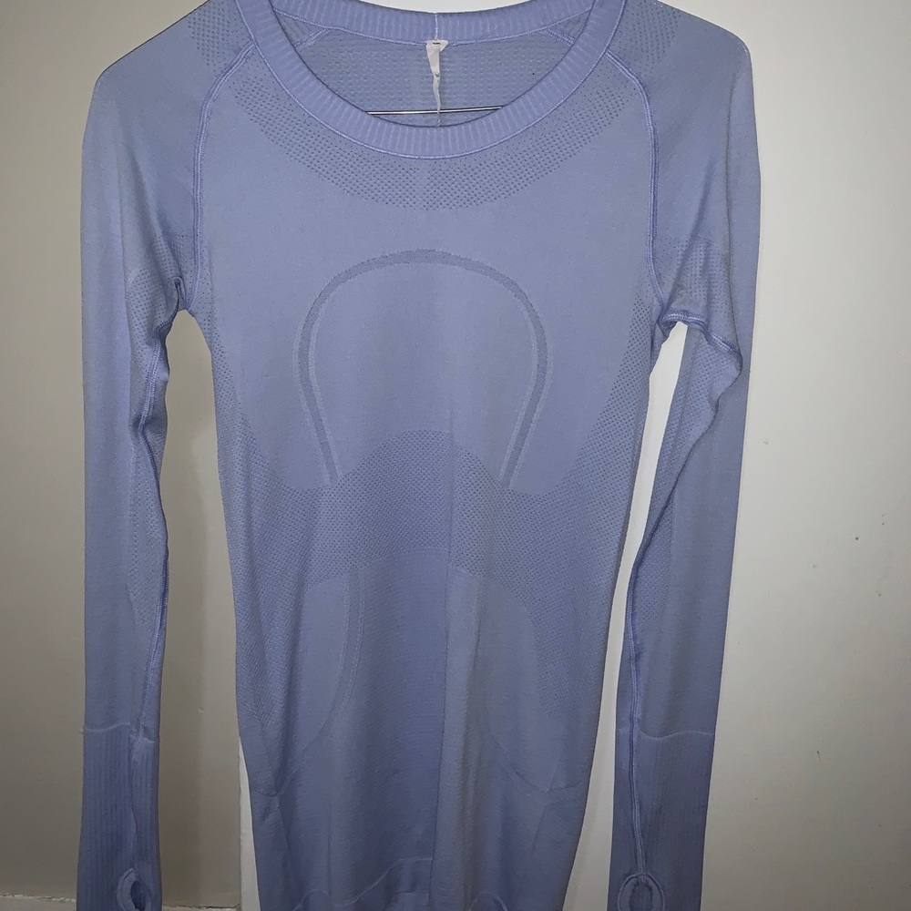 Resale of lululemon swiftly tech long sleeve top